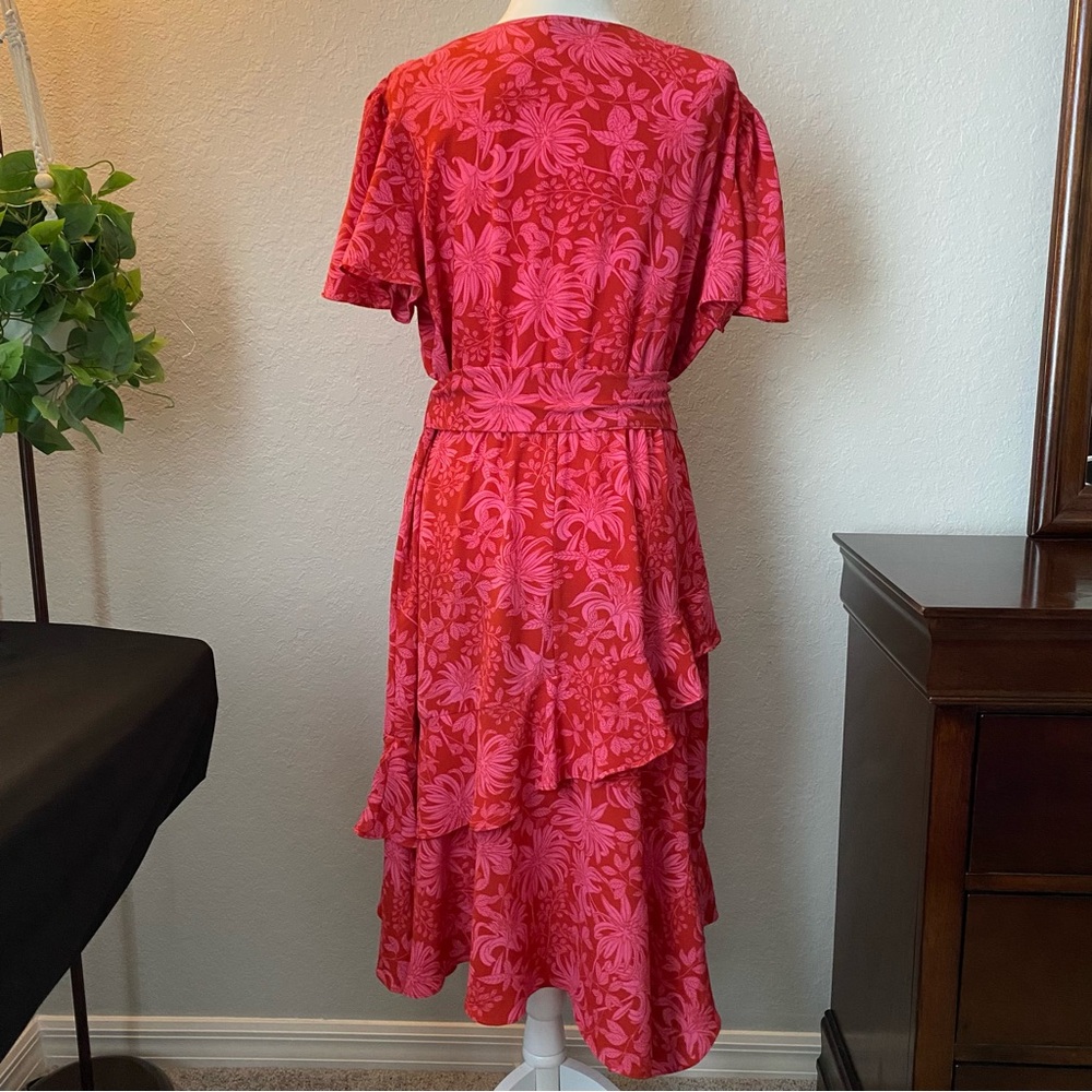 Sofia by Sofia Vergara Asymmetrical Pink Floral ruffle short sleeve dress - Picture 6 of 11